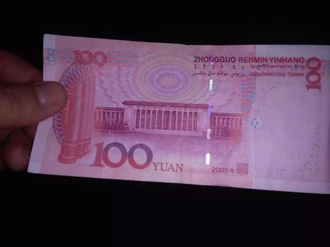 00后，信用卡的冷落一代