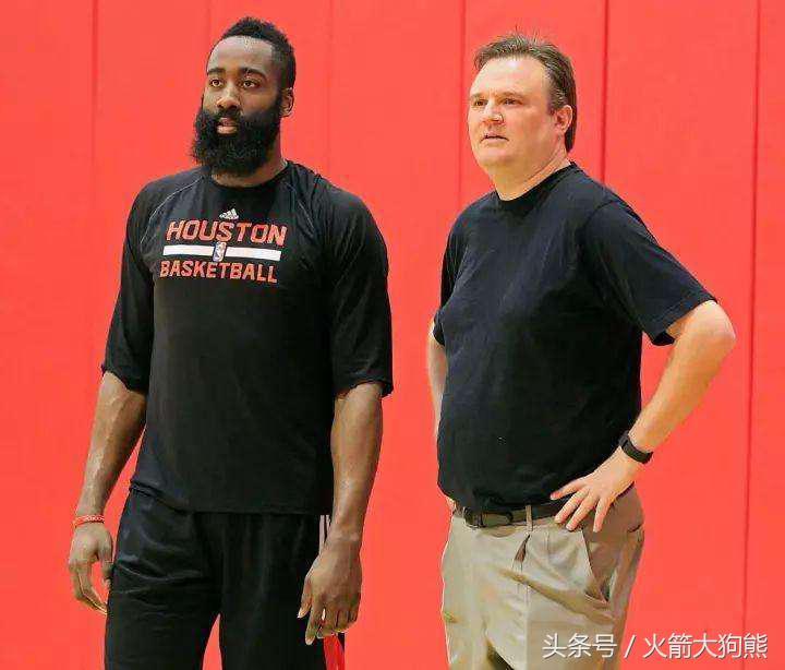 NBA火箭队最新情况，重建路上那些让人又爱又恨的事儿