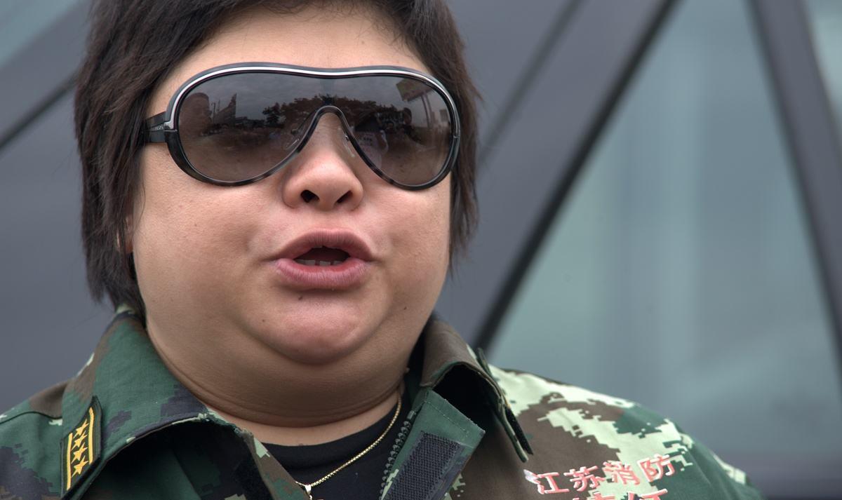 韩红现身呼和浩特助力百人援蒙
