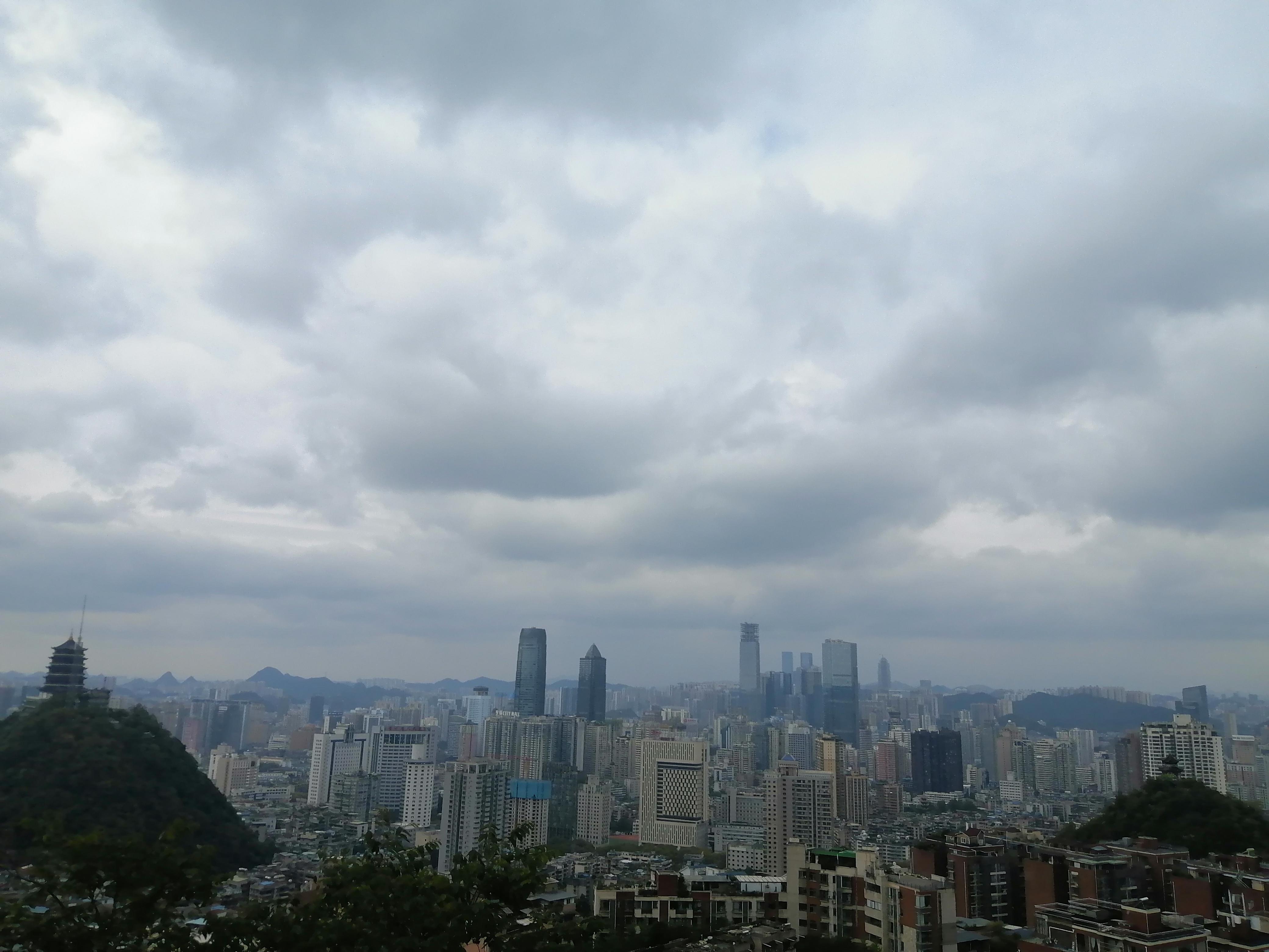 1. 雨水带来的湿度