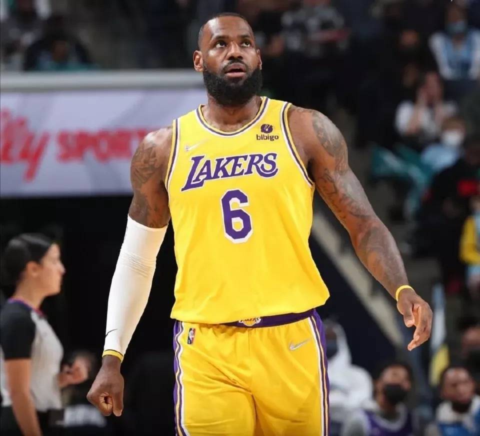 NBA 2026，湖人对阵灰熊，一场不只是新老对决的西部硬仗