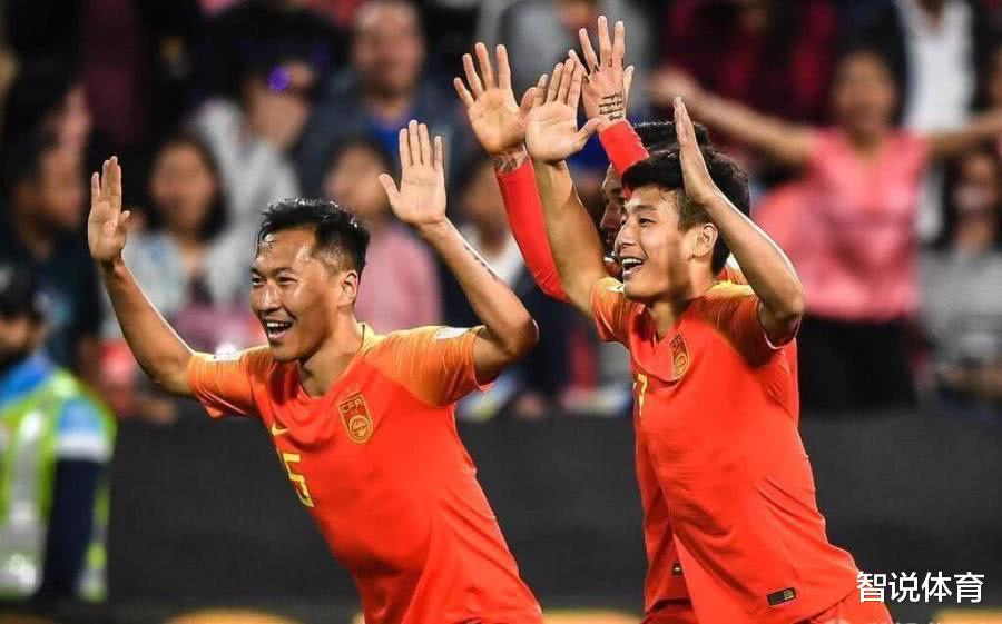 国足世界杯预选赛如何才能出线？这事真得掰扯掰扯