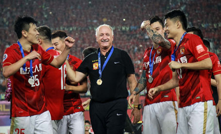 巴萨为什么能进世俱杯？这事儿还真不是你想的那样