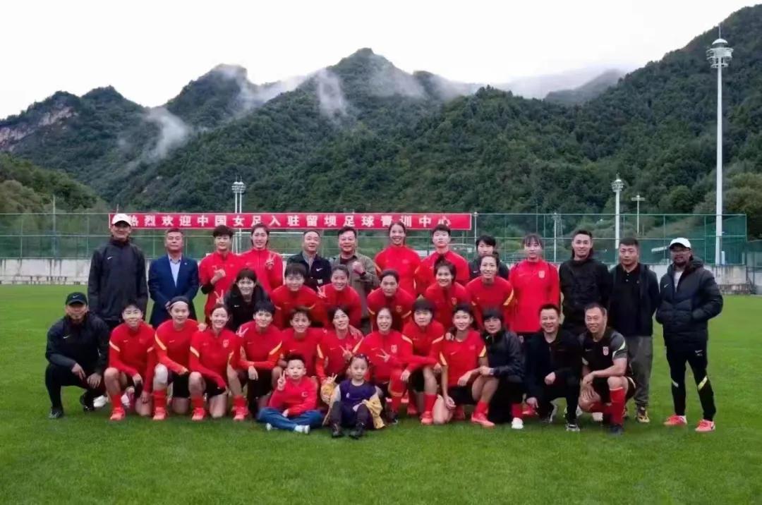 功夫女足票房破16亿，巾帼英雄背后的汗水与坚持